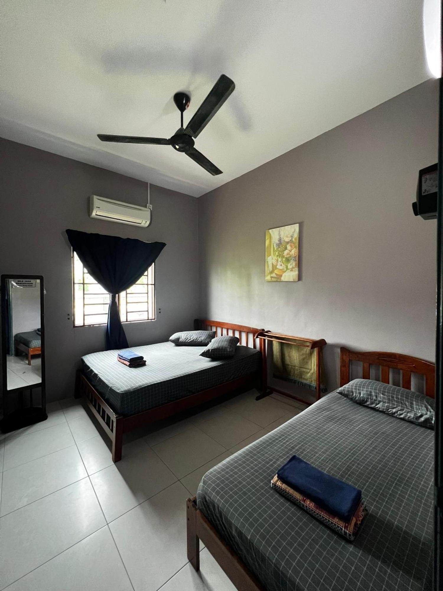 Taiping Homestay Husna Afina Экстерьер фото